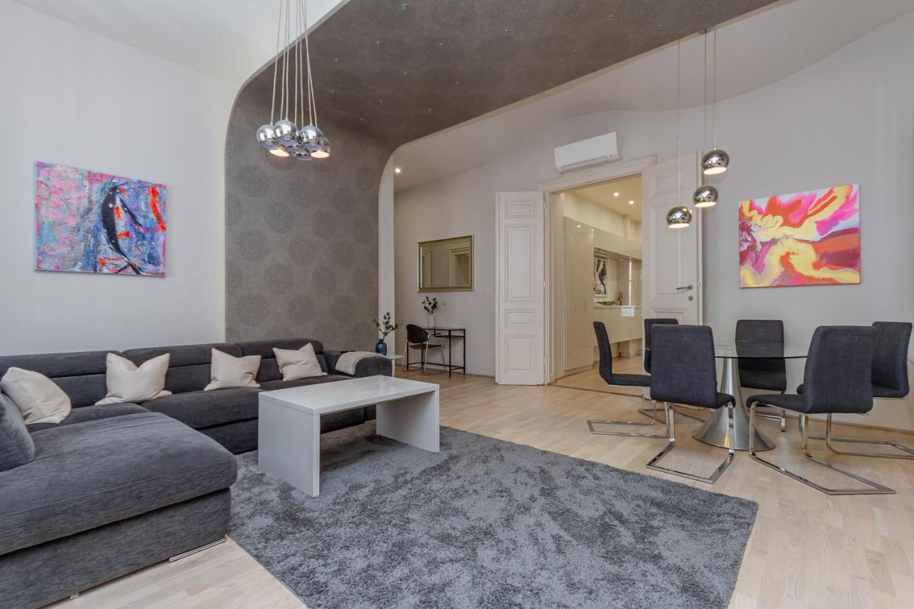 Апартаменты Andrassy Str. Luxury Будапешт