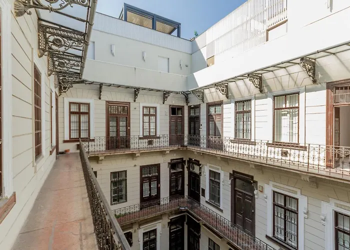 Andrassy Str. Luxury Apartment